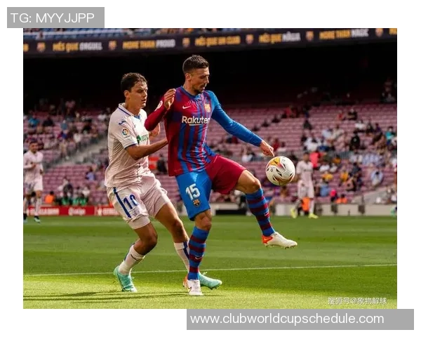 曼城迎战赫罗纳展现英超与西甲球队的精彩对决